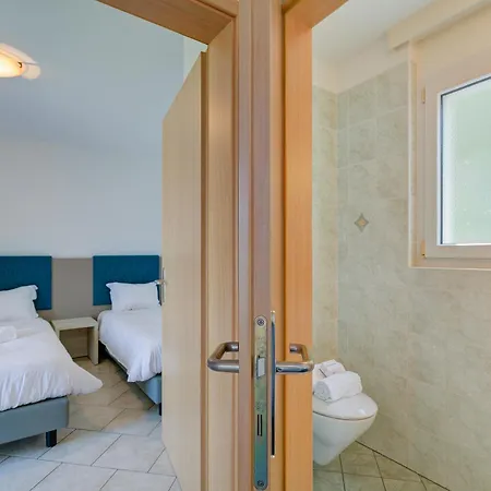 Casa Zaira 2 3Br In Caviano Gambarogno - Happy Rentals *