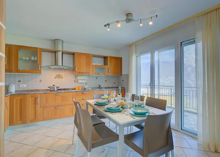 Apartament Casa Zaira 2 - Happy Caviano